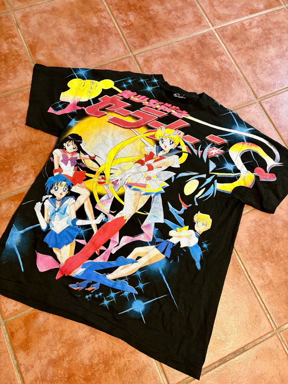 Sailor Moon T Shirt Anime Manga LARGE Sailor Moon Graphic T-Shirt in Black